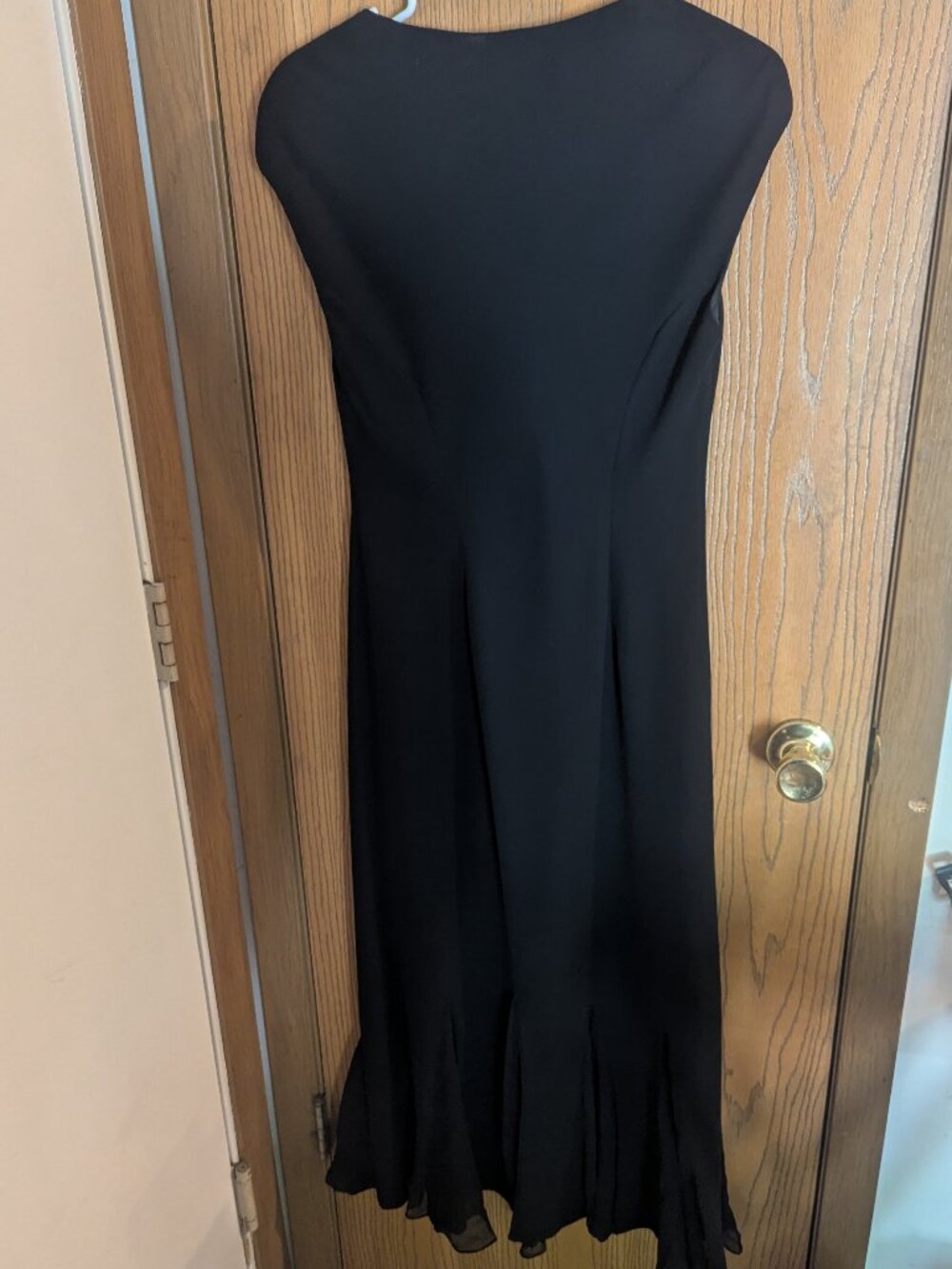 Jones New York Scoop Neck Cap Sleeve Fit and Flare Godet Dress Silk Trim Black-8 - Picture 7 of 7